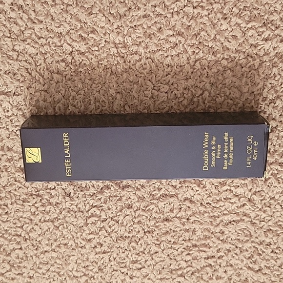 Estee Lauder Double Wear Smooth & Blur Primer - Picture 3 of 3
